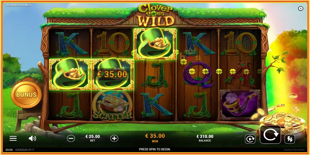 Game slot Clover Goes Wild